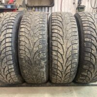4 pneu(s) HIVER usagé(s) Sailun 215/65R17  6/32 et 7/32