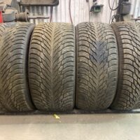 4 pneu(s) HIVER usagé(s) Nokian 275/35R20  8/32   Kit stagger avec 2 X 245/40/20