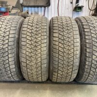 4 pneu(s) HIVER usagé(s) Bridgestone 245/50R20  10/32 et 11/32   Blizzak