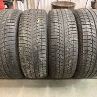 4 pneu(s) HIVER usagé(s) Michelin 215/55R18  7/32 et 8/32   X-ice