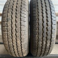 2 pneu(s) ÉTÉ usagé(s) Continental 235/70R16  12/32