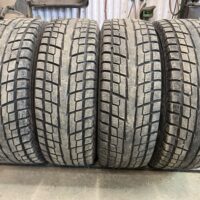 4 pneu(s) HIVER usagé(s) Yokohama 265/70R17  9/32 et 10/32