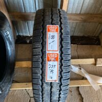 1 pneu(s) ÉTÉ usagé(s) Continental  LT225/75R16 10E 10/32   Ent2