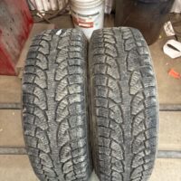 2 pneu(s) HIVER usagé(s) Hankook 225/65R17  8/32
