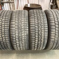4 pneu(s) HIVER usagé(s) Maxxis 235/50R18  6/32 et 7/32