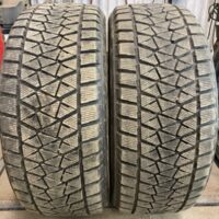 2 pneu(s) HIVER usagé(s) Bridgestone 285/45R22  11/32