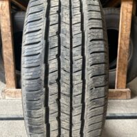 1 pneu(s) ÉTÉ usagé(s) Nokian 275/65R18  10/32